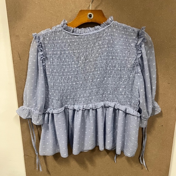 Zara size XS sky blue polka‎ dot short sleeve blouse in excellent condition - Picture 2 of 8